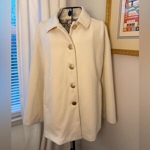 NWT Crown & Ivy Cream Cape with Removable Faux Fur Collar